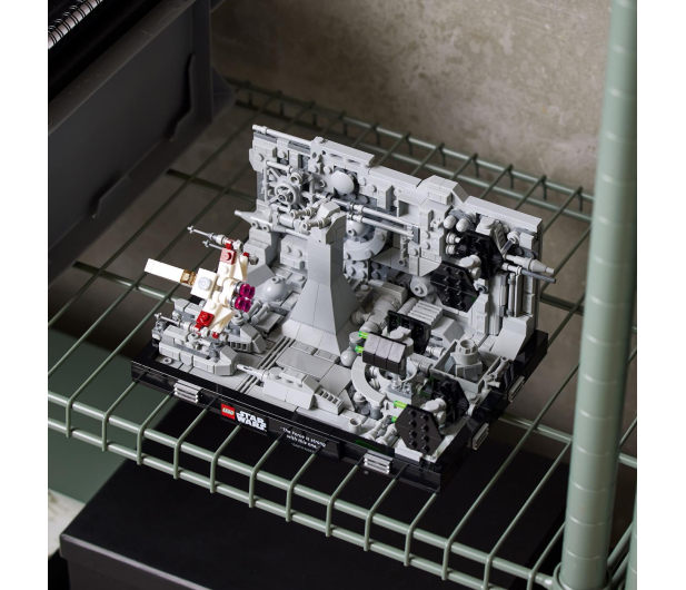 LEGO Star Wars™ 75329 Diorama: Szturm na Gwiazdę Śmierci™ - 1037691 - zdjęcie 4